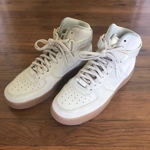 NIKE Air Force 1 Mid W’s 8